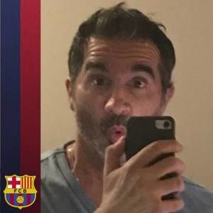 Meet your Posher, Cricket